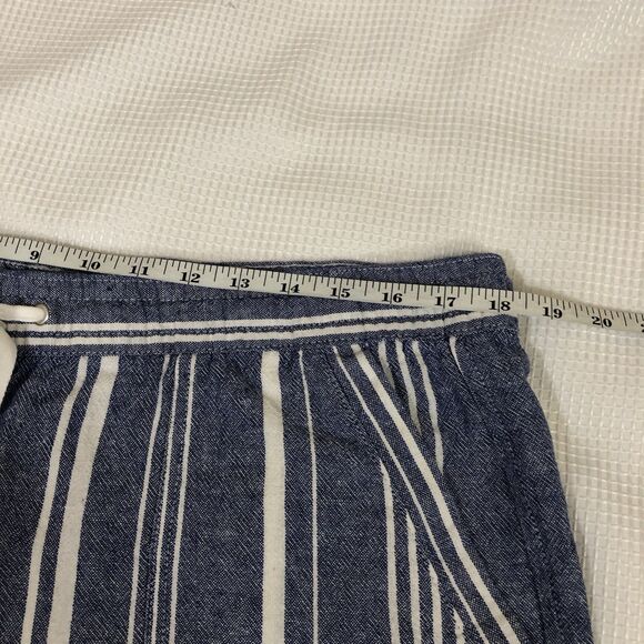 Nautica Shorts Womens Extra Large Blue White Striped Linen Blend Pockets Casual - Picture 8 of 8